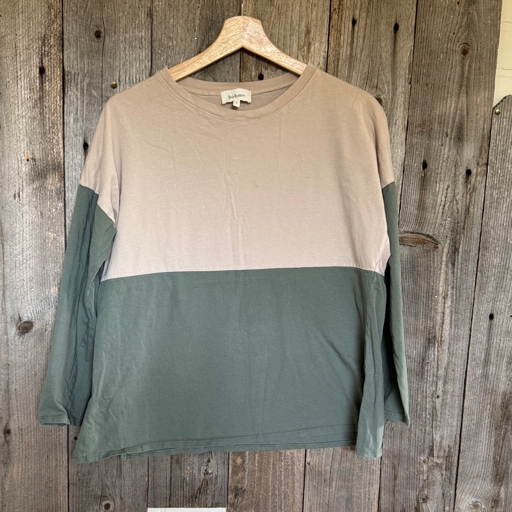 Bohme Two-Tone Long Sleeve Tee - Tan and Green